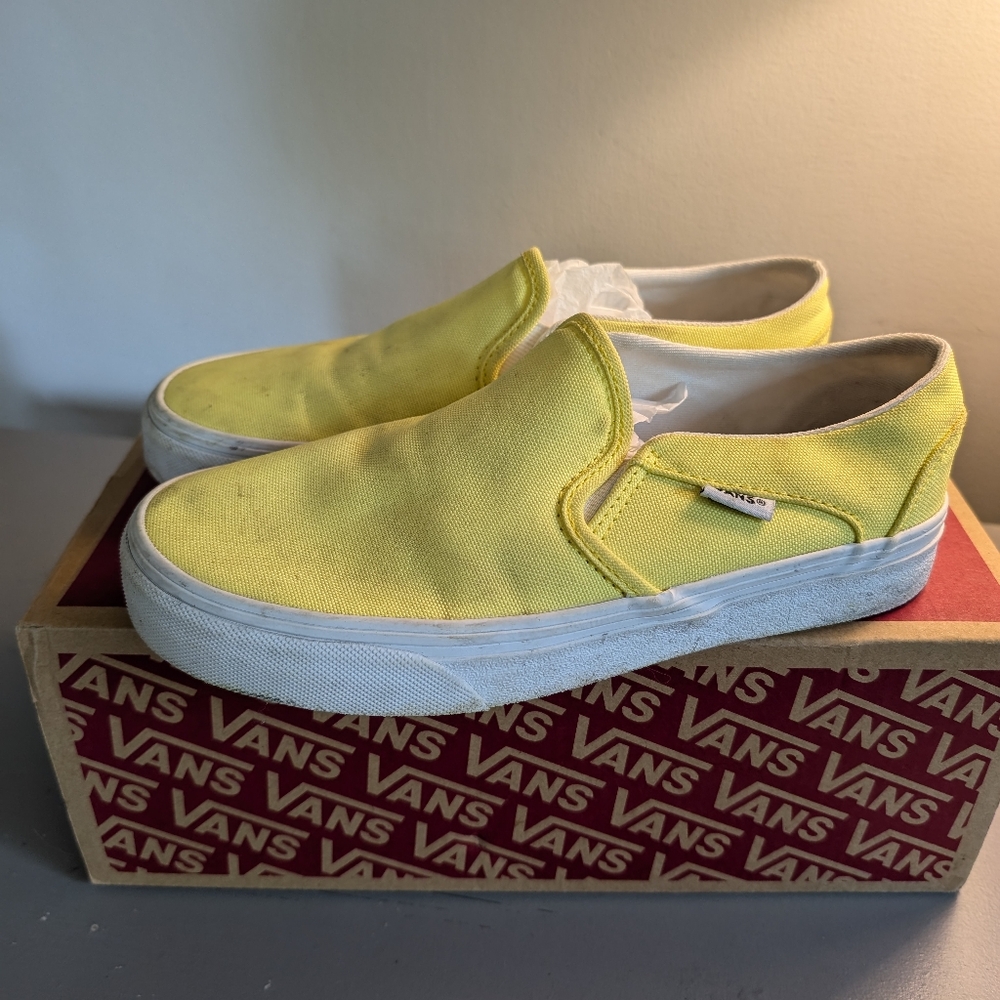 Woman's Vans Neon Yellow Shoes Size 6.5  - Box Included